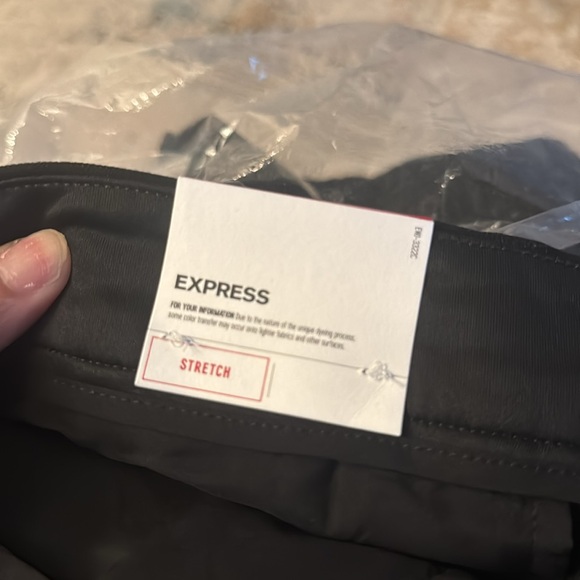 New Black Express Columnist pants. Size 10R. Barely boot, high rise. Stretch - Picture 8 of 10